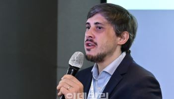 데이터이쿠 "네이버클라우드·MS 코파일럿을 한 플랫폼에”