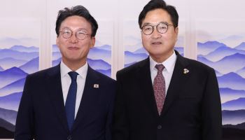 국회 찾은 김민석 총리 "野도 추경안 표결 참여해야"(종합)