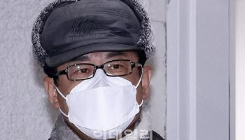 노상원 구속 연장 기로…"도주 우려" VS "구속 연장 의도"