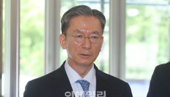 정성호 "접경지 토지는 개발 불가능 구역…수혜 대상 아냐"
