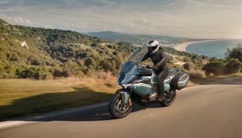 BMW 모토라드 '뉴 R 1300 RT' 사전예약 개시