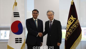 최진식 중견련 회장 “印, 중견기업 생산거점으로 가치 커”
