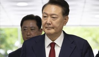 특검 "尹, 출석여부 의견 미제출…인치지휘 검토"