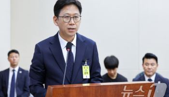 AI교과서 발행사들, 대통령실에 입장문 전달…배경훈 후보자는 말 아껴
