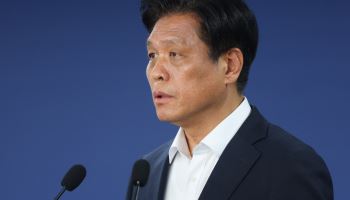 국정기획위 “국민 참여형 개헌방안 논의중…일정·방법 결정은 국회 몫”