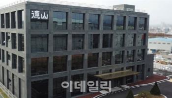 "세금 줄이자"…아들딸 증여 속도내는 중견기업 오너가