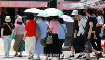 폭염특보에 열대야 지속, 낮 최고기온 35도 찜통더위