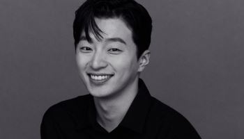 韓초연 50돌 `에쿠우스`…300:1 경쟁 뚫은 정용주 누구?