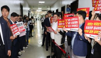 '사퇴' 강선우 "李 대통령께 죄송"…국보협 "사과 대상은 보좌진"