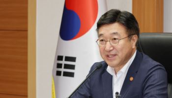 행안 장관 “수해지역 수습에 총력…소비쿠폰 문제도 조처”