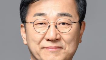 김윤덕 국토부 장관 후보자 "수도권 주택공급 방안 적기 마련"