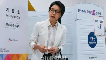 특검, 김건희 오빠 소환…양평 특혜·목걸이 의혹 수사