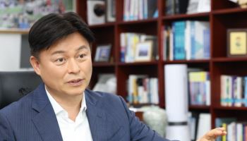 조용익 부천시장 “부천페이 4천억 발행…경제 활성화 우선”