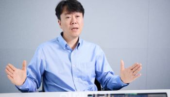 "A.X 연장 아닌 완전히 새 구조… 진짜 소버린 AI 만든다"