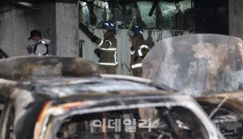 '광명 아파트 화재' 사망자 4명으로 늘어…80대 치료 중 숨졌다