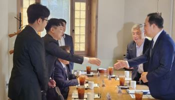 복지부 “빠르면 다음주 전공의 복귀안 확정”