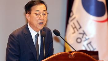 김윤덕 신임 국토부 장관 “주거 사다리 복원해 ‘진짜 성장’ 구현”