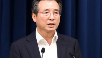 김용범, '조선'이 살렸다…한미 협상 상징물 '마스가 모자' 공개