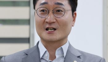 "한화이글스 상대 갑질 도 넘어"…與장철민, 대전시장 맹비난