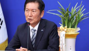 정청래 "방송3법 가장 먼저 상정"..노봉법은 8월 국회서 처리