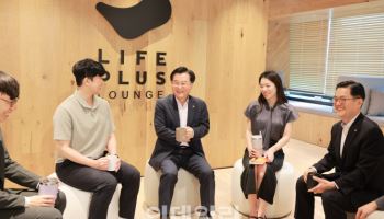 한화생명, 신임 대표이사 권혁웅 부회장, 이경근 사장 취임