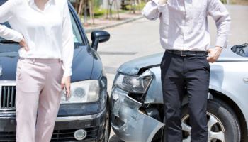 "車수리, 순정 부품 선택 가능"…금융당국 '강제 수리' 논란 진화