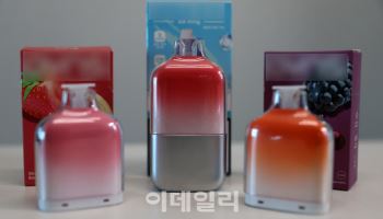 ‘담배 아닌 니코틴’ 규제 확산…전 세계 '전자담배' 정조준