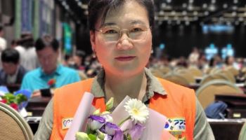 "우연히 시작한 봉사, 17년간 2만시간…장학재단 설립 꿈"