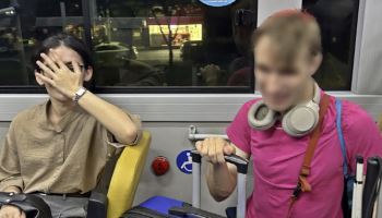 시각장애 외국인 막차 놓치자…자차로 동행한 버스기사[따전소]