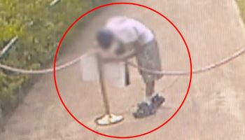 문화유산에 아이돌 스티커 '덕지덕지' 붙인 소속사…"흔적 남아"