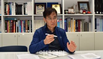 KDDX '기술 진부화' 논란…"함정 개발에 대한 이해 부족"[인터뷰]