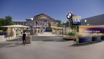 BMW, IAA 2025서 양산형 전기차 '뉴 iX3' 최초 공개