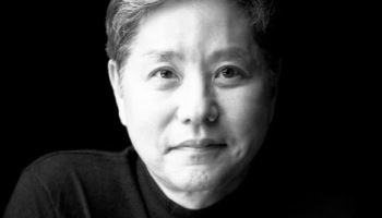 담철곤 오리온 회장, 외손녀에 주식 6000주 증여