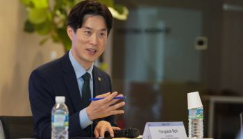 120만원 연계수당+채무금리 0.5%p↓…소상공인 재취업 지원 강화
