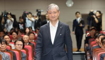 이찬진 "의외로 과격하지 않다" 발언에도…금융권 '긴장모드'