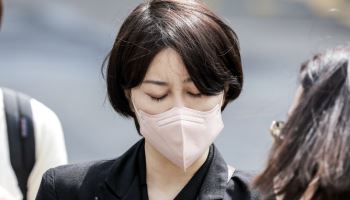 문다혜 먹튀 의혹 '무혐의'…바자회 모금액 어디에?