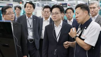 민·관, ‘美관세 직격’ 車부품업계에 6300억 금융지원
