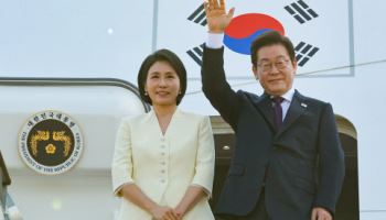 日 방문 李대통령, 美정상회의 위해 출국