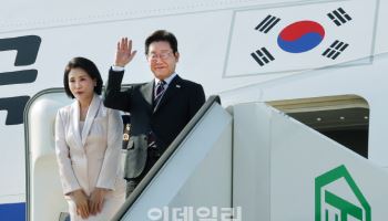 李대통령, 日 순방 마치고 美 향해…트럼프와 정상회담 주목