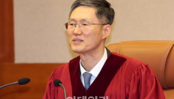 문형배 “尹 거짓말 한다 판단”…탄핵 결정 뒷이야기