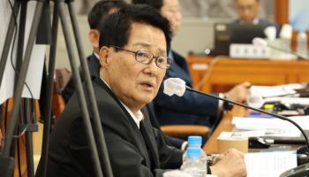 박지원 “장동혁, 尹 정치 닮으면 실패…대통령 만남 응하라”