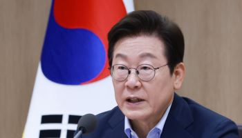 내년 나랏빚 1400조원 넘는다...GDP 대비 50% 첫 돌파
