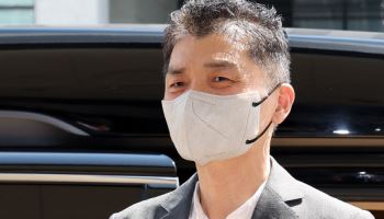 檢, ''SM 시세조종 의혹'' 김범수에 징역 15년…"처벌 불가피"(종합)
