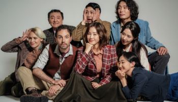 8인 8색 로제타, 독특한 무대가 남긴 묵직한 울림