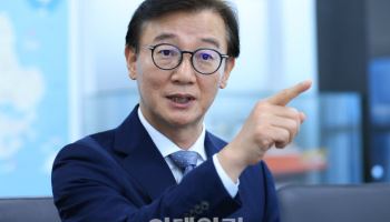 전재수 해수장관 "북극항로 시범운항…'부산' 본격 해양수도권으로"