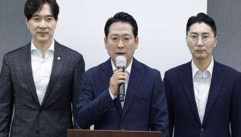 “상복 차림으로”…단결한 국힘에 “尹·김건희 구치소에나 가라”