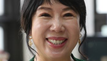 김해련 회장 “2035년 매출 2조 자신…100년 기업 키우겠다”
