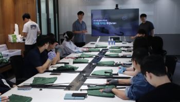 마스턴투자운용, 업사이클링 우산 조립 체험…ESG 가치 확산