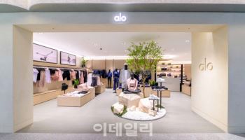 K애슬레저, 가성비·프리미엄 '투트랙' 전략 이유 보니