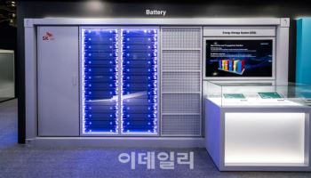 SK온, 美서 2조 규모 ESS 첫 수주…中 배터리에 '반격 시동'